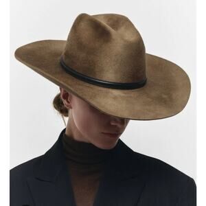 New Janessa Leone Nash Hat Camel Stiffened Wool Fedora Small In Box Brooch